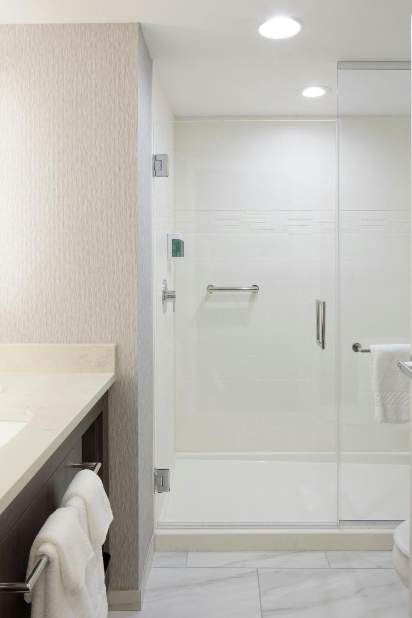 Dumbarton Residence Inn Richmond Midtown/Glenside מראה חיצוני תמונה