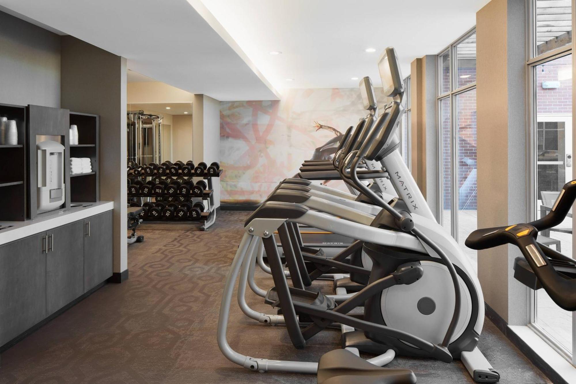 Dumbarton Residence Inn Richmond Midtown/Glenside מראה חיצוני תמונה